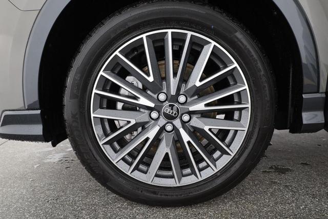 Audi Q3 Sportback 45 TFSI quattro S line qu S-LINE, Pano, AHK, 19-Zoll, Optik schwarz, Navi, Kamera, el. Klappe 
