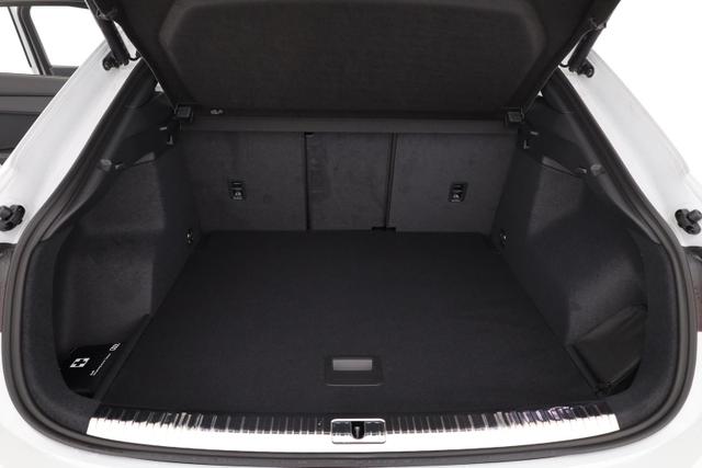 Audi Q3 Sportback 45 TFSI quattro S line qu S-LINE, Pano, AHK, 19-Zoll, Optik schwarz, Navi, Kamera, el. Klappe, 4-J. Garantie 