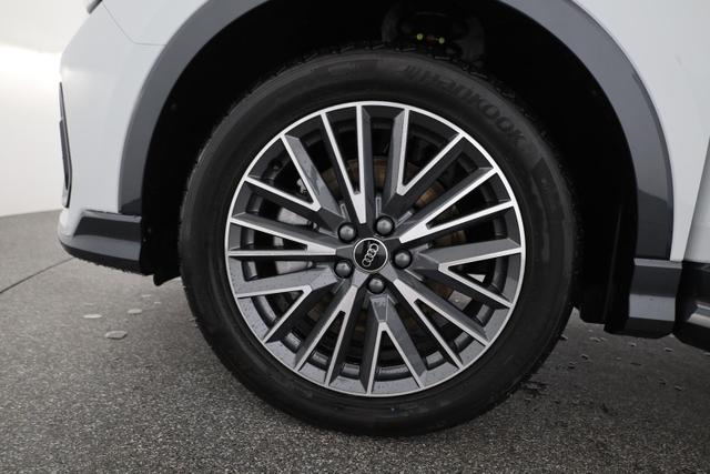 Audi Q3 Sportback 45 TFSI quattro S line qu S-LINE, Pano, AHK, 19-Zoll, Optik schwarz, Navi, Kamera, el. Klappe, 4-J. Garantie 