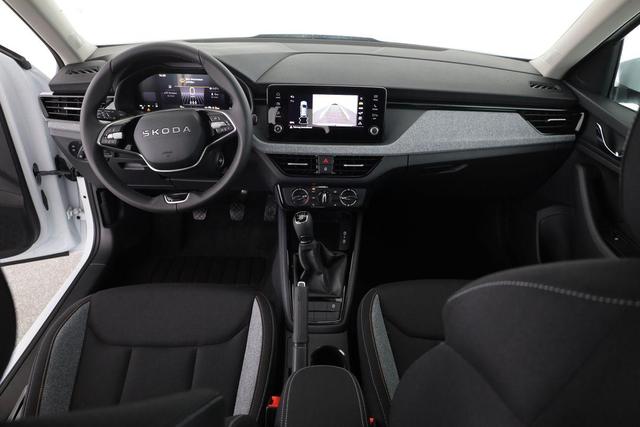 Skoda Kamiq 1.0 TSI 130 Jahre, Kamera, Winter, 16-Zoll, sofort 