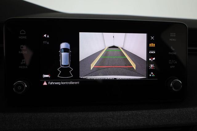 Skoda Kamiq 1.0 TSI 130 Jahre, Kamera, Winter, 16-Zoll, sofort 