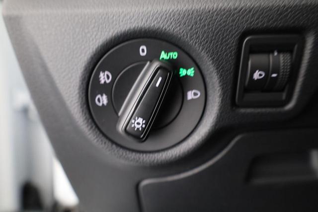 Skoda Kamiq 1.0 TSI 130 Jahre, Kamera, Winter, 16-Zoll, sofort 
