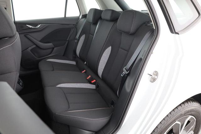 Skoda Kamiq 1.0 TSI 130 Jahre, Kamera, Winter, 16-Zoll, sofort 