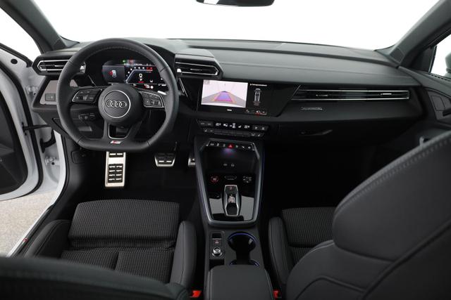 Audi S3 2.0 TFSI quattro Sportback quattro, Pano, 19-Zoll, Matrix, Optik schwarz, Kamera, el. Klappe, 4-J Garantie 