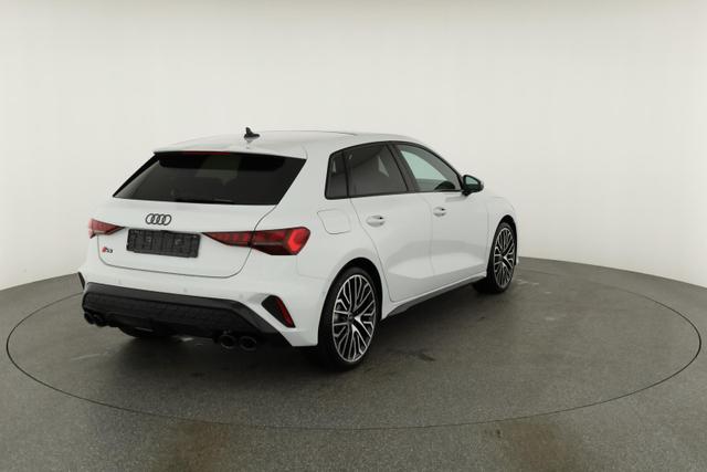 Audi S3 2.0 TFSI quattro Sportback quattro, Pano, 19-Zoll, Matrix, Optik schwarz, Kamera, el. Klappe, 4-J Garantie 