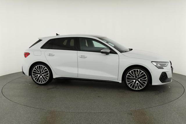 Audi S3 2.0 TFSI quattro Sportback quattro, Pano, 19-Zoll, Matrix, Optik schwarz, Kamera, el. Klappe, 4-J Garantie 