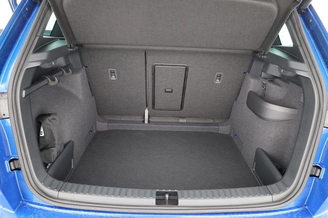 Skoda Karoq Sportline 4x4 2.0 TDI DSG Sportline, Matrix, Teilleder, Navi, Side, 5-J. Garantie 