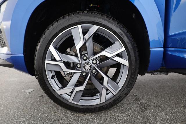 Skoda Karoq Sportline 4x4 2.0 TDI DSG Sportline, Matrix, Teilleder, Navi, Side, 5-J. Garantie 