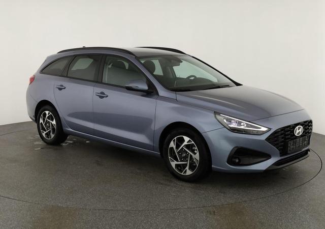Hyundai i30 Kombi 1.5 T-GDI DCT Family, Navi. LED, Kamera, Winter, 17-Zoll 
