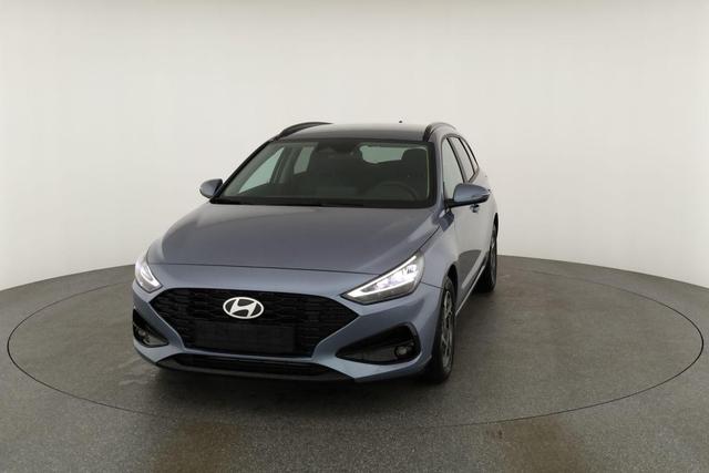 Hyundai i30 Kombi 1.5 T-GDI DCT Family, Navi. LED, Kamera, Winter, 17-Zoll 