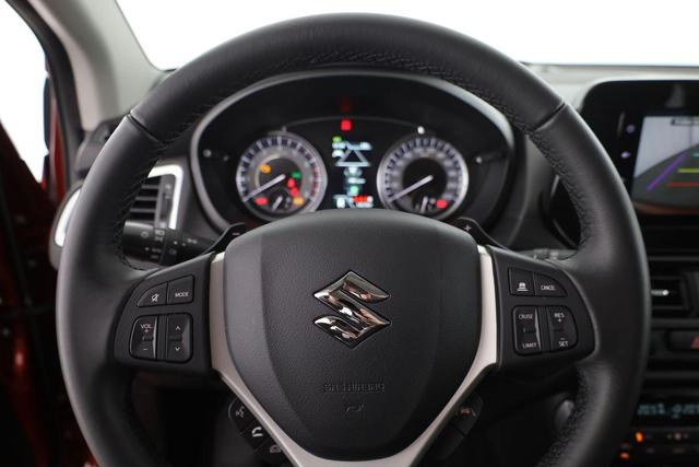 Suzuki SX4 S-Cross Comfort 1.5 AT Comfort, AHK, LED, Kamera, Winter, App-Connect 