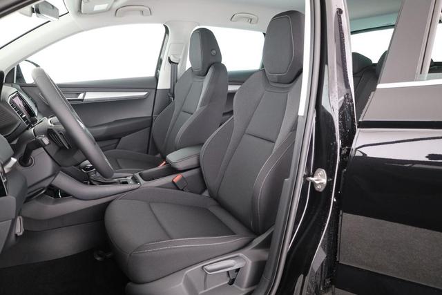 Skoda Karoq Selection 1.5 TSI DSG Selection, AHK, Kamera, Winter, 5-J Garantie 