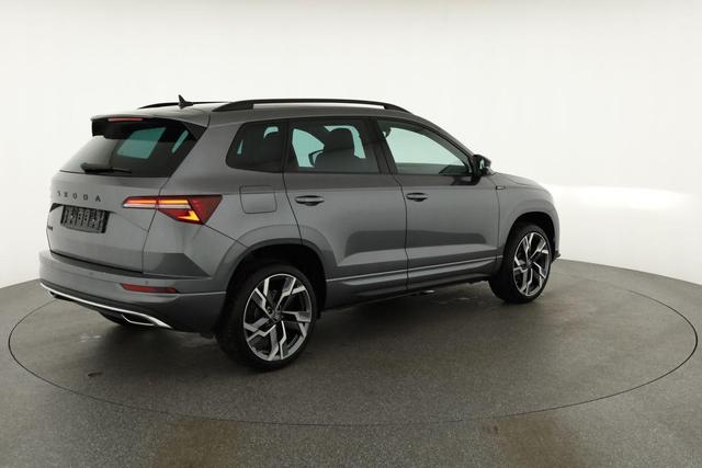Skoda Karoq Sportline 1.5 TSI DSG Sportline, AHK, Matrix, Navi, Side, 5-J. Garantie 