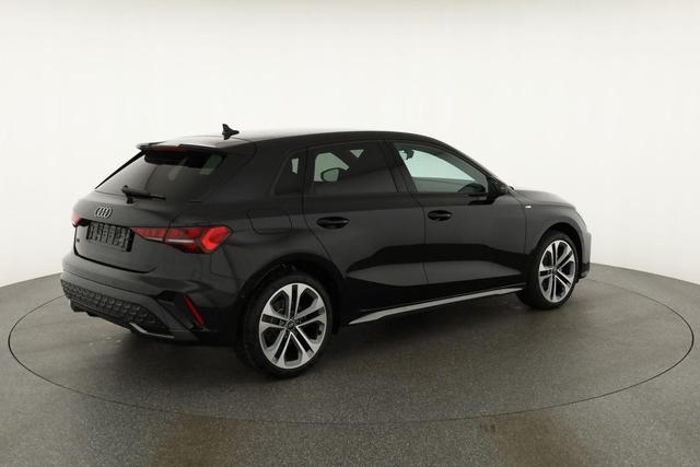 Audi A3 Sportback 35 TFSI S line S-Tronic S-LINE, Teilleder, Kamera, ACC, Sitzheizung, 4-J Garantie 