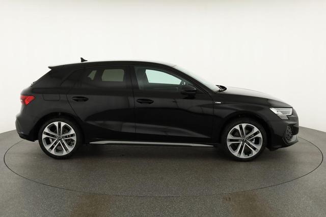 Audi A3 Sportback 35 TFSI S line S-Tronic S-LINE, Teilleder, Kamera, ACC, Sitzheizung, 4-J Garantie 