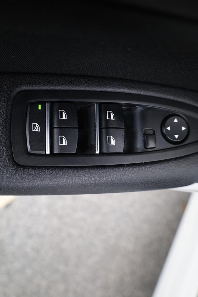 BMW 1er 120 i Advantage 120i Advantage, Navi, LED 