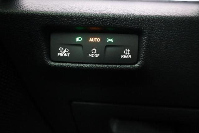 Volkswagen Tiguan 1.5 eTSI 110 kW Life DSG Life, Navi, AHK, easyOpen, LED-Plus, Kamera 