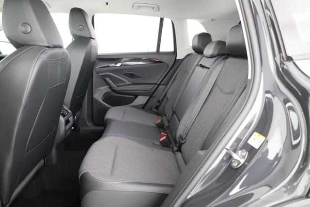 Volkswagen Tiguan 1.5 eTSI 110 kW Life DSG Life, Navi, AHK, easyOpen, LED-Plus, Kamera 