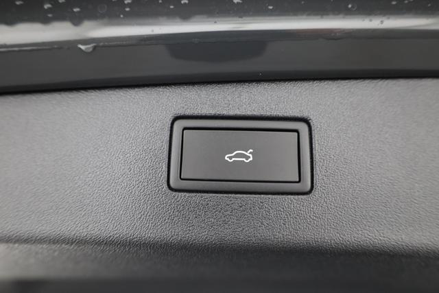 Volkswagen Tiguan 1.5 eTSI 110 kW Life DSG Life, Navi, AHK, easyOpen, LED-Plus, Kamera 
