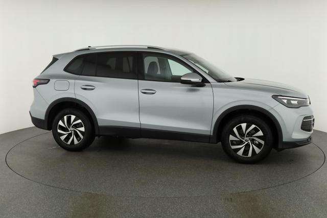 Volkswagen Tiguan 1.5 eTSI 110 kW Life DSG Life, Navi, AHK, easyOpen, LED-Plus, Kamera 