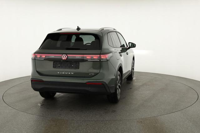 Volkswagen Tiguan 1.5 eTSI 110 kW Life DSG Life, Navi, AHK, easyOpen, LED-Plus, Kamera 