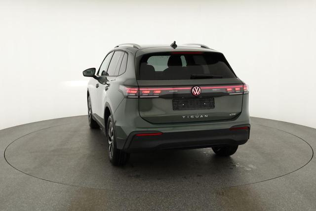 Volkswagen Tiguan 1.5 eTSI 110 kW Life DSG Life, Navi, AHK, easyOpen, LED-Plus, Kamera 