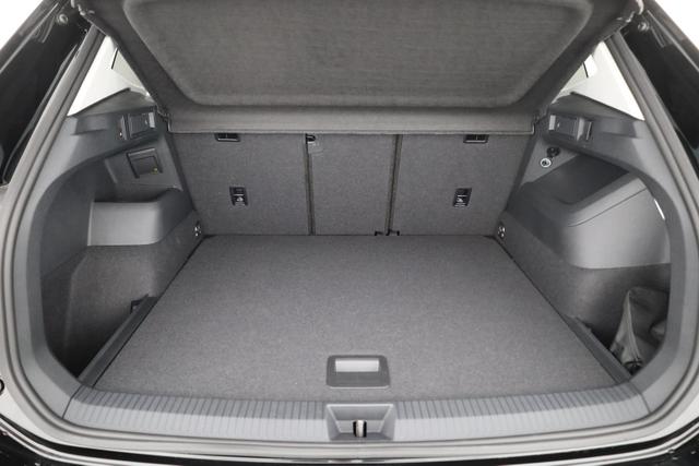 Volkswagen Tiguan 1.5 eTSI 110 kW Life DSG Life, Navi, AHK, easyOpen, LED-Plus, Kamera 