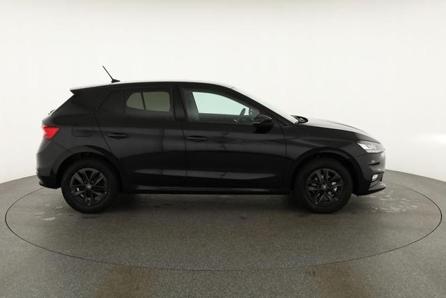 Skoda Fabia Selection 1.0 TSI 130 Jahre, LED, Kamera, Winter, 15-Zoll, 5-J. Garantie 