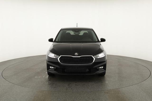 Skoda Fabia Selection 1.0 TSI 130 Jahre, LED, Kamera, Winter, 15-Zoll, 5-J. Garantie 