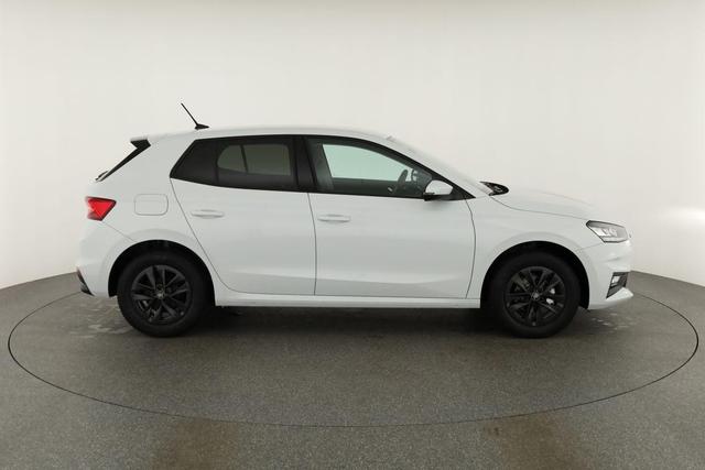 Skoda Fabia Selection 1.0 TSI 130 Jahre, LED, Kamera, Winter, 15-Zoll, 5-J. Garantie 