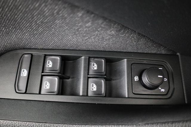 Skoda Kamiq Style 1.5 TSI Style, Kamera, LED, Winter, 17-Zoll 