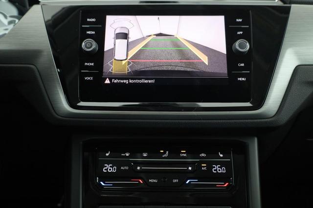 Volkswagen Touran Comfortline BMT/Start-Stopp 1.5 TSI DSG Comfortline, 7-Sitzer, AHK, Navi, Kamera, Side, Winter, 4-J. Garantie 