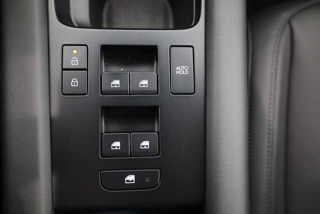Hyundai IONIQ 6 Uniq Elektro 77,4 kWh, Matrix, HuD, Side, AreaView, Navi, BOSE, Winter 