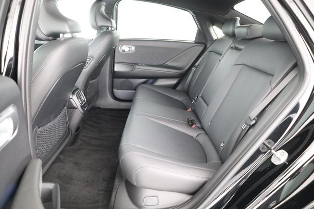 Hyundai IONIQ 6 Uniq Elektro 77,4 kWh, Matrix, HuD, Side, AreaView, Navi, BOSE, Winter 