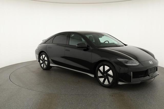 Hyundai IONIQ 6 Uniq Elektro 77,4 kWh, Matrix, HuD, Side, AreaView, Navi, BOSE, Winter 