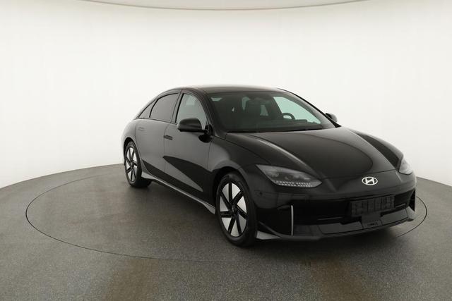 Hyundai IONIQ 6 Uniq Elektro 77,4 kWh, Matrix, HuD, Side, AreaView, Navi, BOSE, Winter 