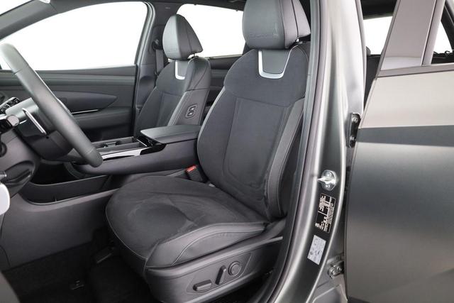 Hyundai TUCSON 1,6 T-GDI PHEV 1.6 Luxury, AHK, Pano, Matrix, HuD, Side, Winter 