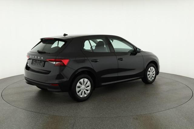 Skoda Fabia Selection 1.0 TSI Selection, Park, Winterpaket, SmartLink, 4-J Garantie 