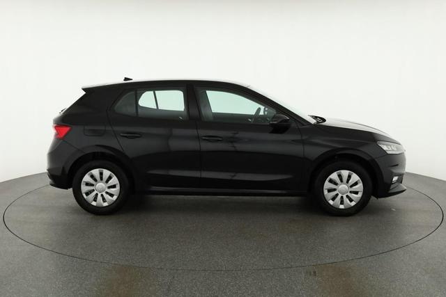 Skoda Fabia Selection 1.0 TSI Selection, Park, Winterpaket, SmartLink, 4-J Garantie 