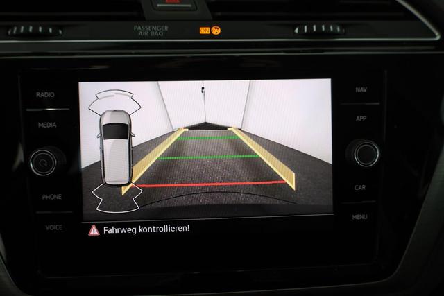 Volkswagen Touran Comfortline BMT/Start-Stopp 1.5 TSI DSG Comfortline, AHK, Navi, Kamera, Side, Winter, 4-J. Garantie 