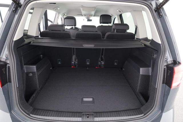 Volkswagen Touran Comfortline BMT/Start-Stopp 1.5 TSI DSG Comfortline, AHK, Navi, Kamera, Side, Winter, 4-J. Garantie 