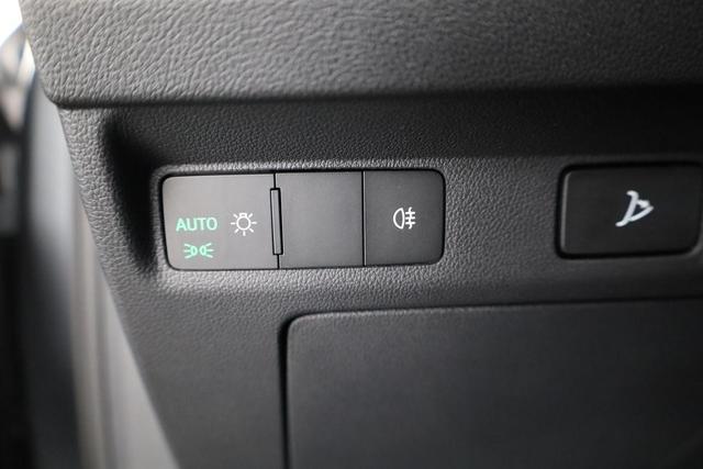 Skoda Elroq 60 Loft Loft, Navi, Kamera, Side, Winter, 19-Zoll 