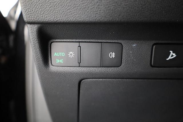 Skoda Elroq 60 Loft Loft, Navi, Kamera, Side, Winter, 19-Zoll 