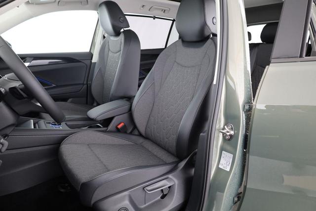 Volkswagen Tayron 1.5 TSI eHybrid 150 kW Life DSG Life, Pano, HuD, AHK, LED-Plus, Navi, 18-Zoll, 5-J Garantie 