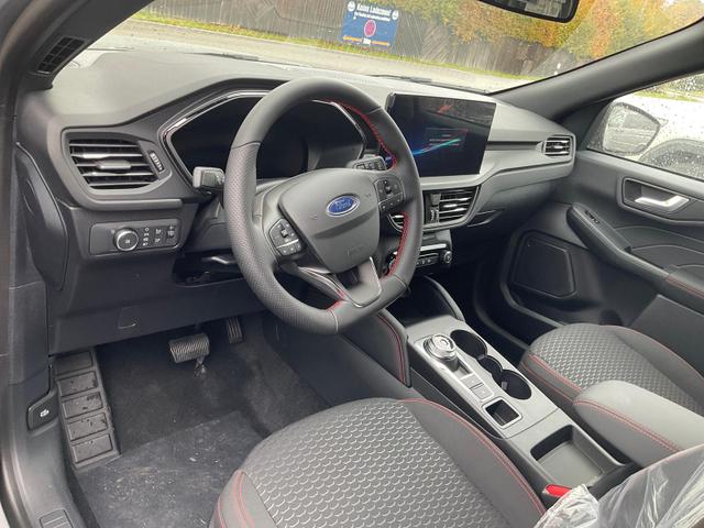 Ford Kuga - ST-Line 1.5 EcoBoost ST-Line, Navi, LED, Kamera, Winter, FS beheizbar