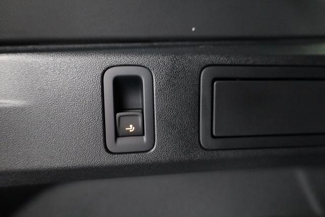 Volkswagen Tiguan 2.0 TSI 195 kW 4Motion R-Line DSG 4M Black, AHK, IQ.Light, AreaView, 20-Zoll, Navi 