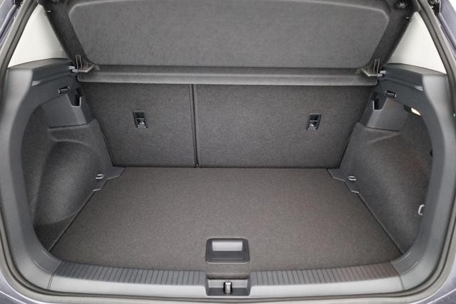 Volkswagen T-Cross 1.0 TSI 85 kW Life DSG Life, IQ.Light, Kamera, Side, Winter, 17-Zoll 