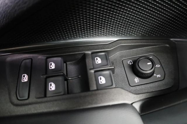 Volkswagen Tiguan 1.5 eTSI 110 kW Life DSG Life, Pano, Navi, EasyOpen, LED-Plus, 5 J.-Garantie 