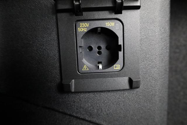 Volkswagen Tiguan 1.5 eTSI 110 kW Life DSG Life, Navi, AHK, easyOpen, LED-Plus, Kamera 