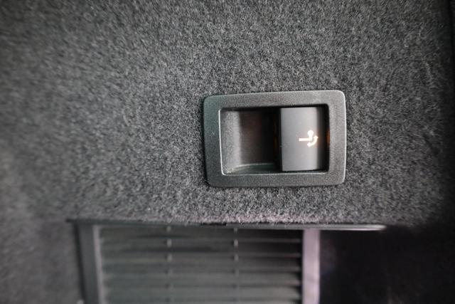 Skoda Kodiaq Sportline 4x4 2.0 TDI DSG Sportline, Pano, AHK, Navi, Side, Matrix, el. Klappe, FS beheizbar 